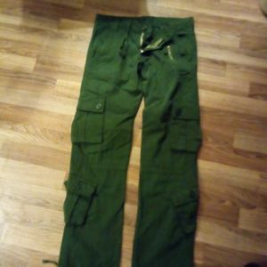 Women's cargo pants